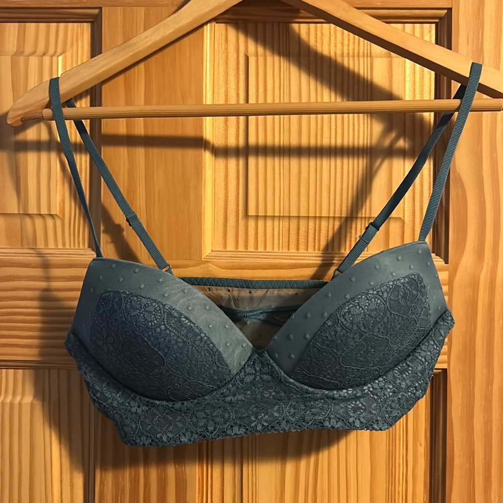 Victoria’s Secret, bralette, medium, padded, blue